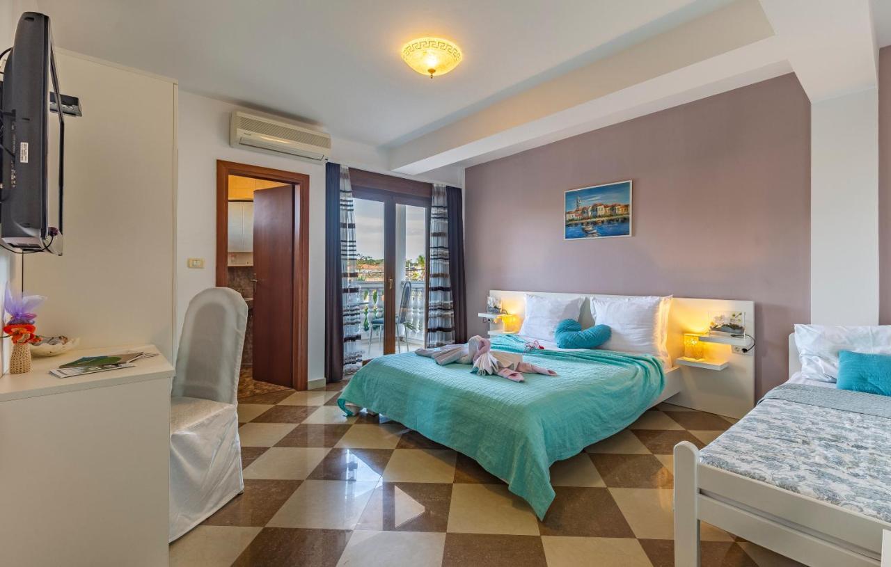 Villa San Rocco Bed & Breakfast Medulin Exterior foto