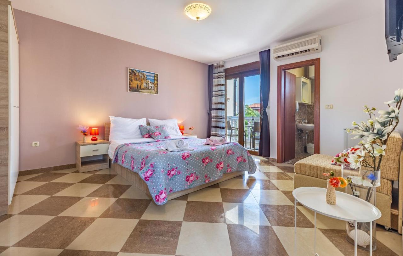 Villa San Rocco Bed & Breakfast Medulin Exterior foto